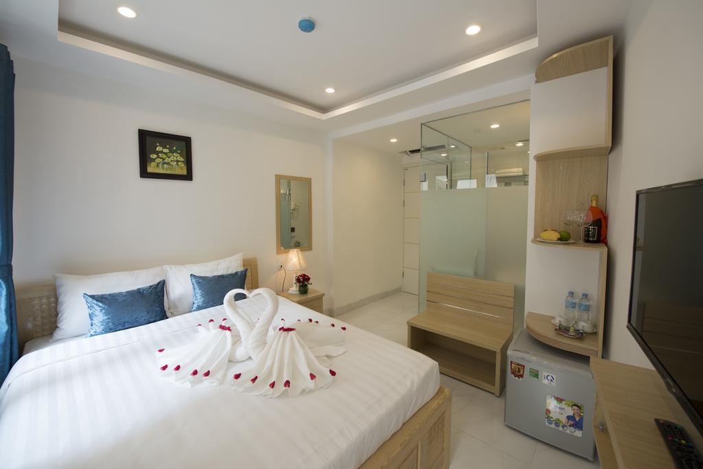 Ha Noi Holiday Center Hotel ハノイ市 エクステリア 写真