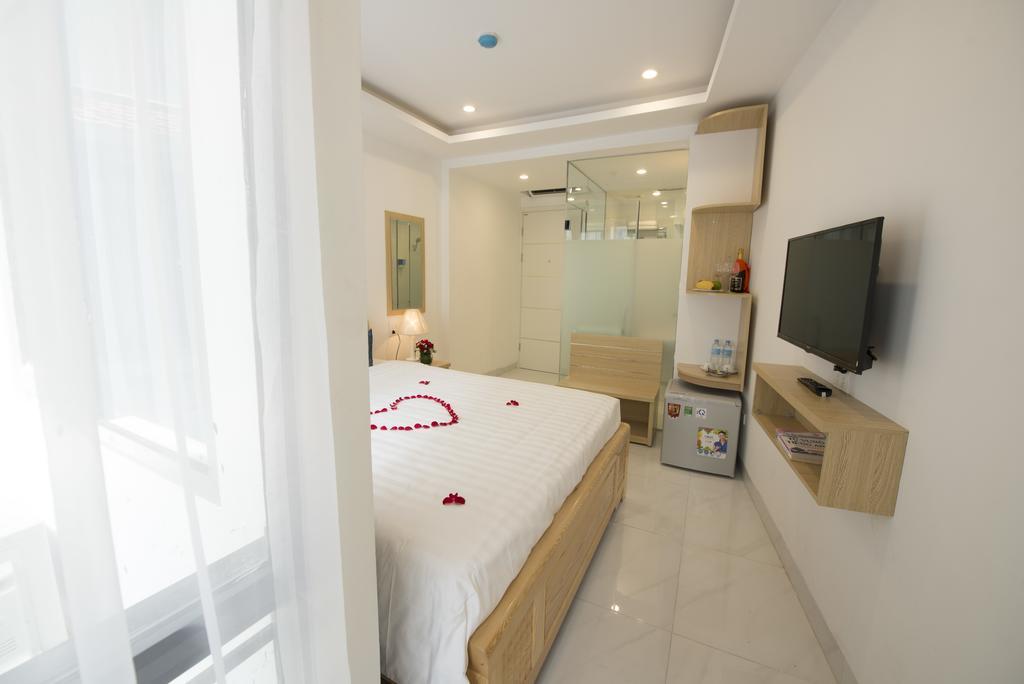 Ha Noi Holiday Center Hotel ハノイ市 エクステリア 写真
