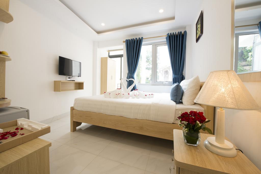 Ha Noi Holiday Center Hotel ハノイ市 エクステリア 写真
