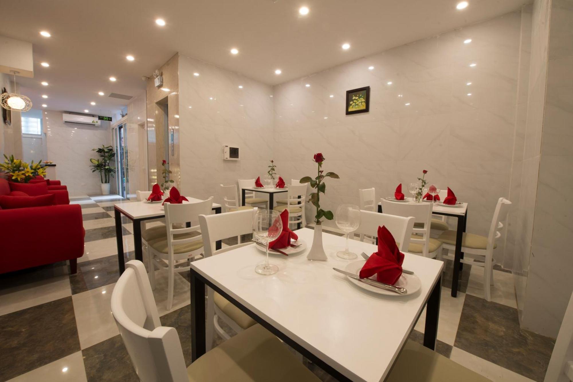 Ha Noi Holiday Center Hotel ハノイ市 エクステリア 写真