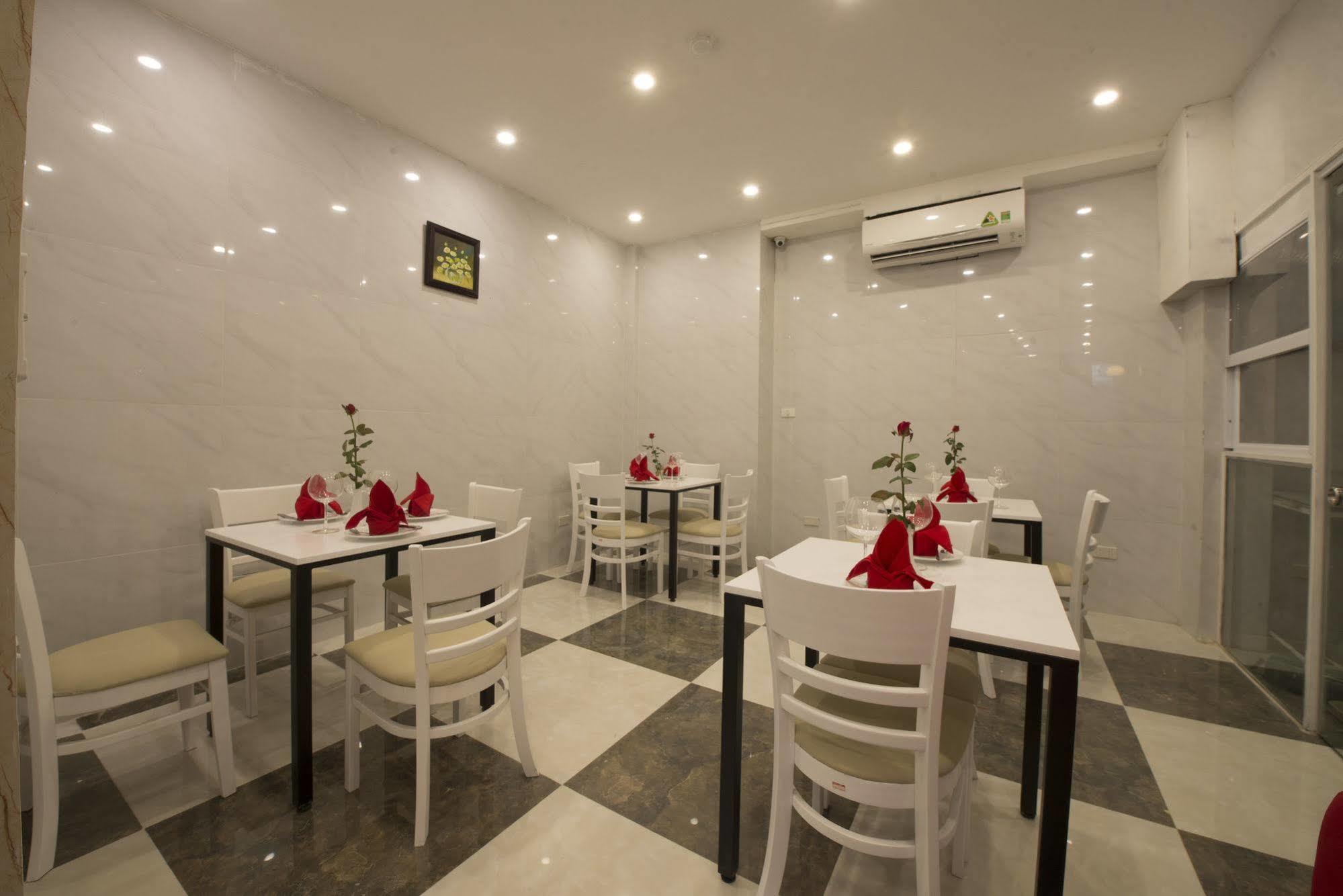 Ha Noi Holiday Center Hotel ハノイ市 エクステリア 写真